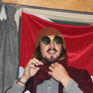 Meet your Posher, Jackson